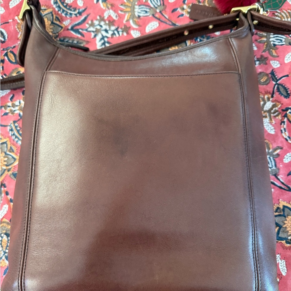 Vintage Coach Slim Duffle Shoulder Bag – Made in USA - Picture 11 of 12